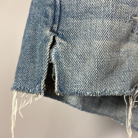 ABERCROMBIE & FITCH Women’s Button Fly Distressed Denim Jean Shorts Blue Size 27 - Picture 4 of 11